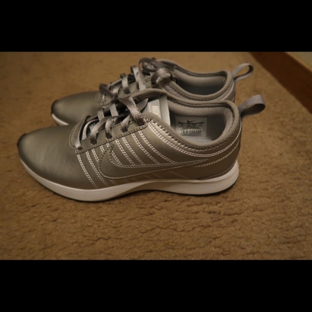 Nike Dualtone Racer